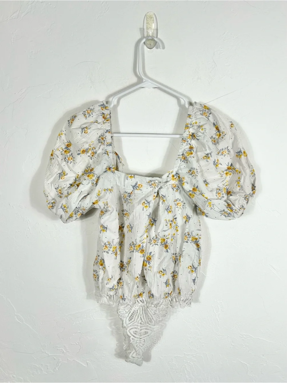 Intimately Free People Angela Floral Puff Sleeve Lace Bodysuit White Combo
